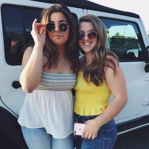 Meet your Posher, Rachel